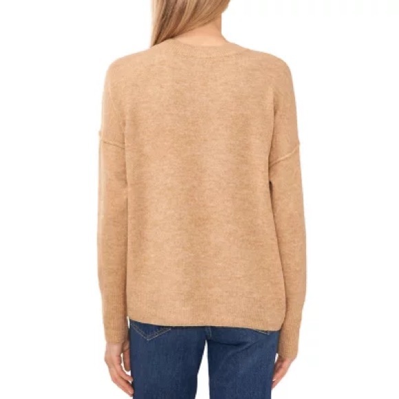 ❤️ Vince Camuto Heart Sweater - Picture 2 of 3